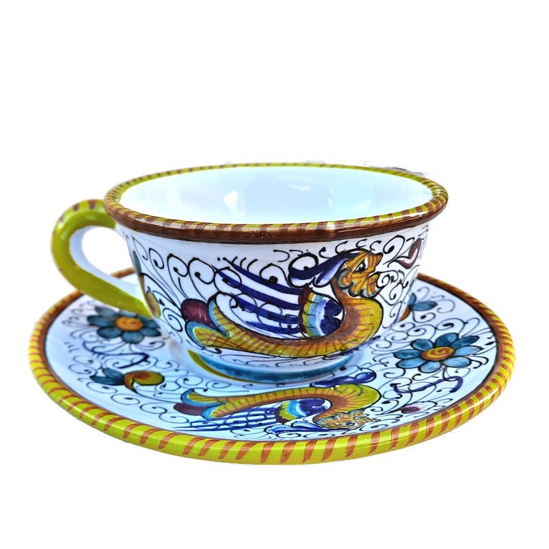 Tazza te con piatto ceramica maiolica Deruta raffaellesco Tazza te con piatto ceramica maiolica Deruta raffaellesco