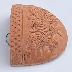 Pannier terracotta roses to hang handmade