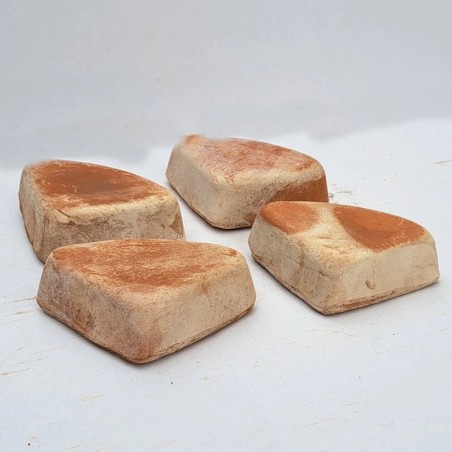 Set of 4 terracotta triangle foot handmade